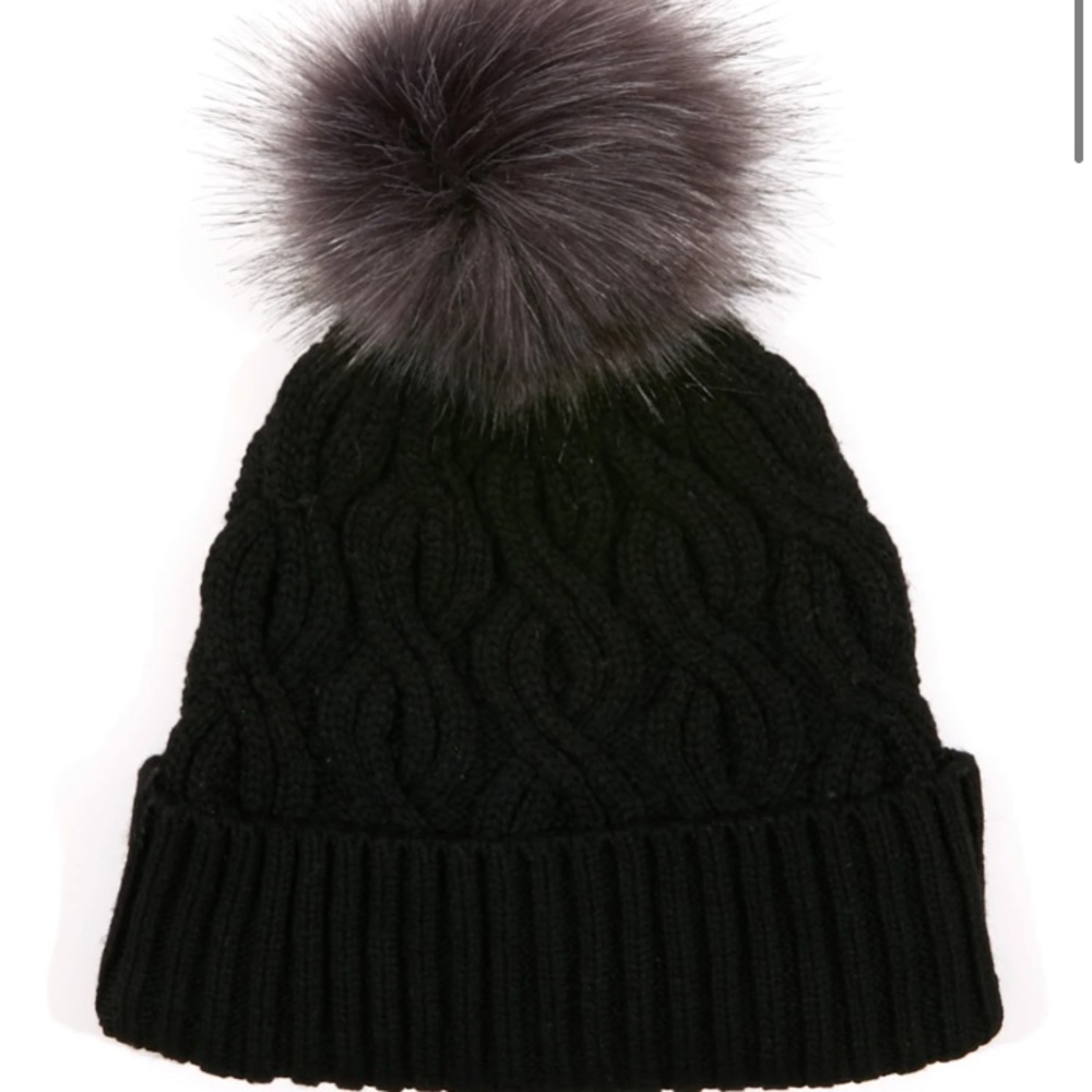 NWOT! ECHO WOMEN’S BROWN RECYCLED POM HAT!